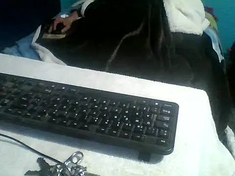 Snapshot of malekon76 chatting on 27, 9, 2025 malekon76 online show from 27, 9, 2025