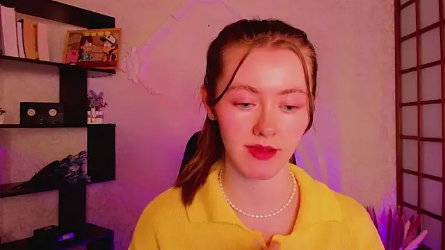 KateCuddle online show from 13, 1, 2025