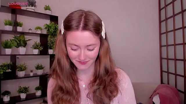 KateCuddle online show from 6, 4, 2026