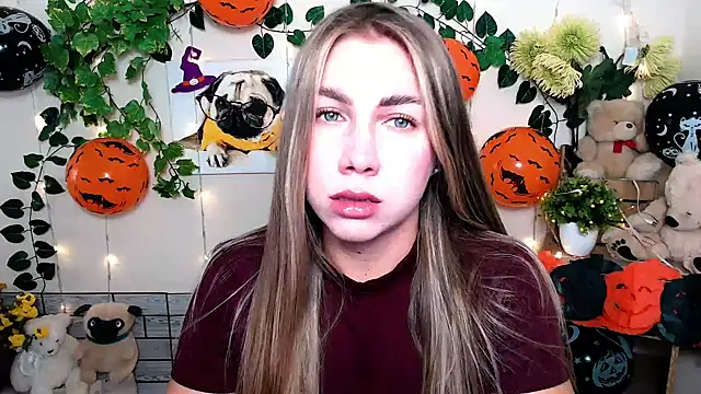 Snapshot of Sport_Tall_Doll chatting on 31, 10, 2025 Sport Tall Doll online show from 31, 10, 2025