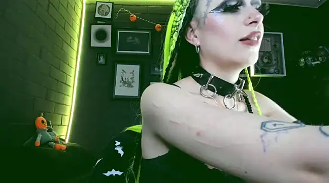 insania 9999  online show from 9, 12, 2024