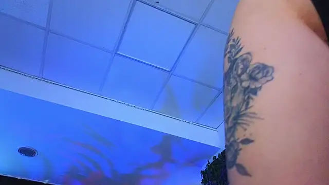 Snapshot of HotSkinnyX chatting on 23, 1, 2025 HotSkinnyX online show from 23, 1, 2025