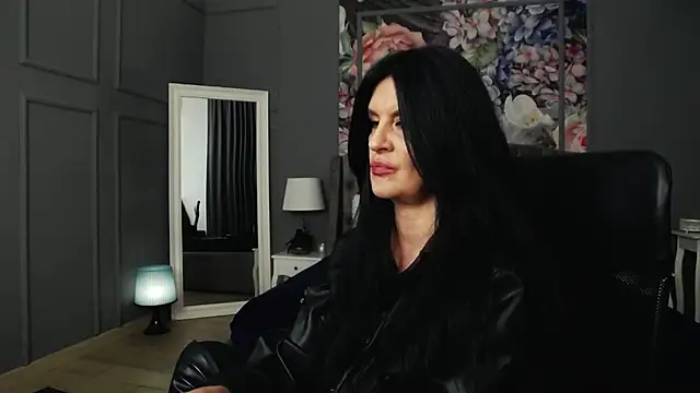 DomMelissaW online show from 23, 1, 2025