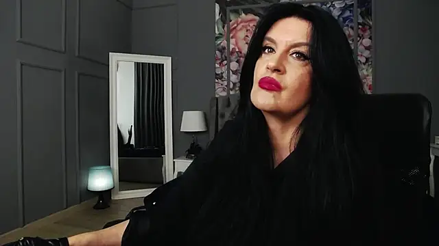 DomMelissaW online show from 24, 1, 2025