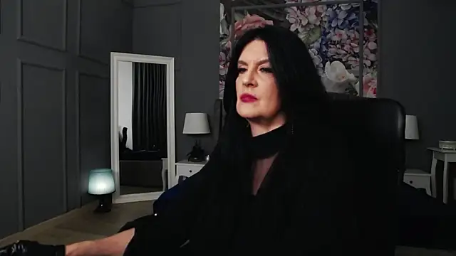 DomMelissaW online show from 18, 3, 2025