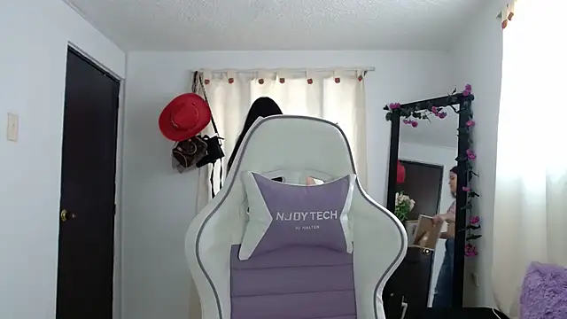 InocentHeaven1 online show from 7, 12, 2024