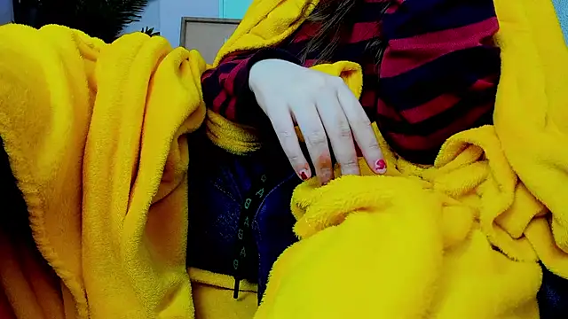 Persephoni online show from 10, 2, 2025