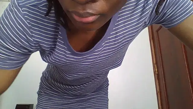 sweet sassy  online show from 13, 11, 2025