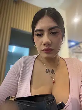 clarachanelricek online show from 18, 11, 2025