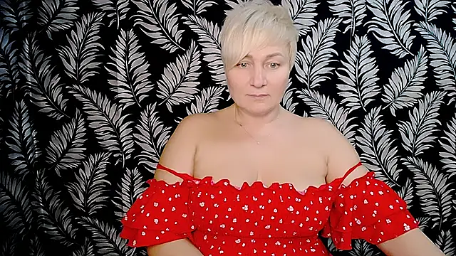 Olivia playful online show from 5, 12, 2024