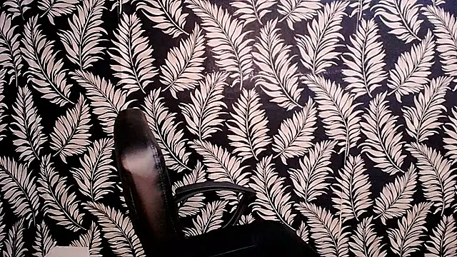 Olivia playful online show from 16, 12, 2024