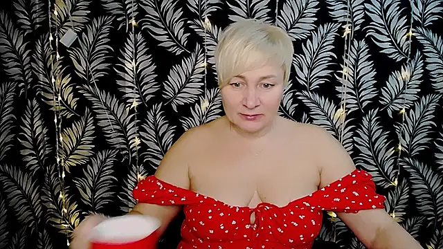 Olivia playful online show from 24, 1, 2025