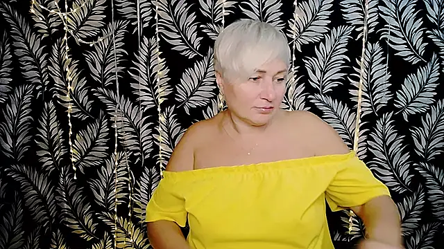 Olivia playful online show from 25, 10, 2025