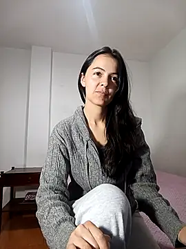 sarasweet 4 online show from 8, 2, 2026