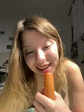 Snapshot of kimczii chatting on 27, 4, 2026 kimczii online show from 27, 4, 2026