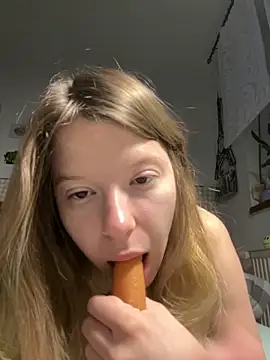 Snapshot of kimczii chatting on 21, 5, 2026 kimczii online show from 21, 5, 2026
