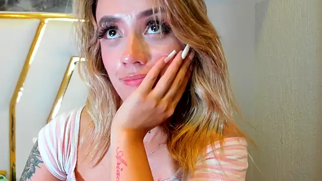 Snapshot of Sabrina_Cole chatting on 23, 2, 2025 Sabrina Cole online show from 23, 2, 2025