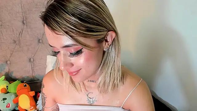 Snapshot of Sabrina_Cole chatting on 16, 3, 2025 Sabrina Cole online show from 16, 3, 2025