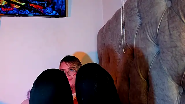 Snapshot of Sabrina_Cole chatting on 16, 10, 2025 Sabrina Cole online show from 16, 10, 2025