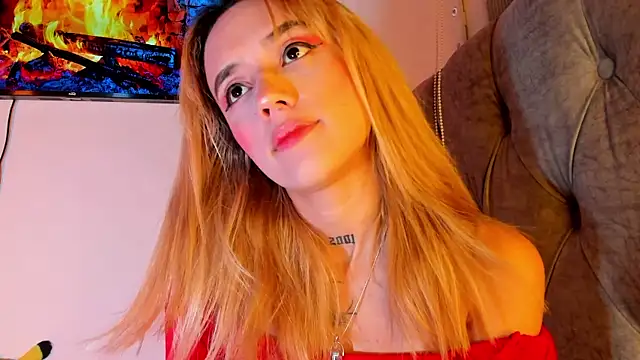 Snapshot of Sabrina_Cole chatting on 23, 10, 2025 Sabrina Cole online show from 23, 10, 2025