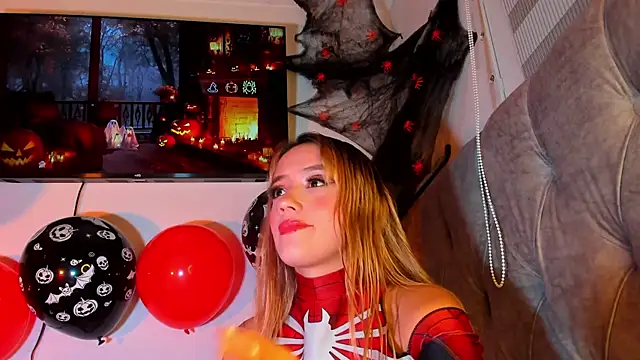 Snapshot of Sabrina_Cole chatting on 30, 10, 2025 Sabrina Cole online show from 30, 10, 2025