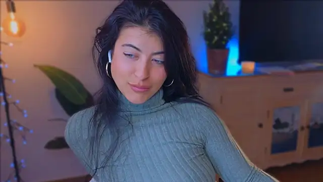 anabelcurvy online show from 12, 12, 2024