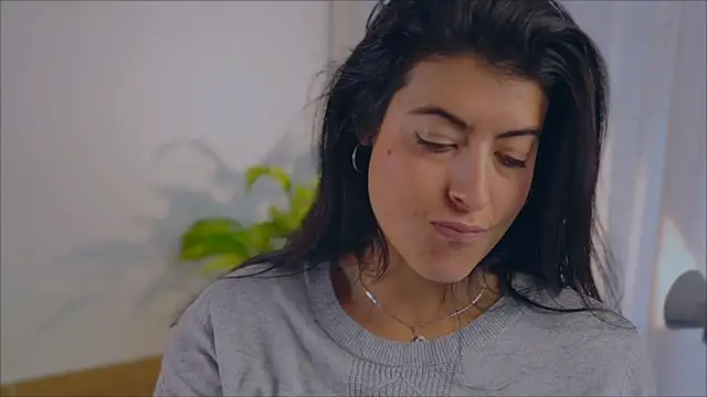 anabelcurvy online show from 25, 1, 2025