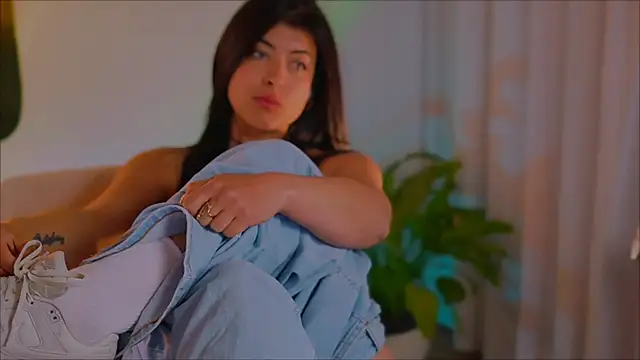 anabelcurvy online show from 28, 2, 2025