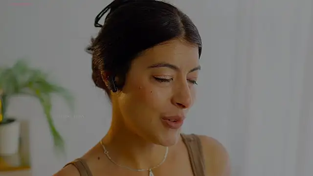 anabelcurvy online show from 22, 4, 2026