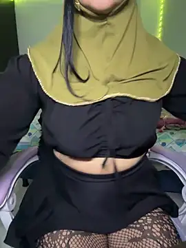 Snapshot of Jameela chatting on 25, 5, 2026 Jameela online show from 25, 5, 2026