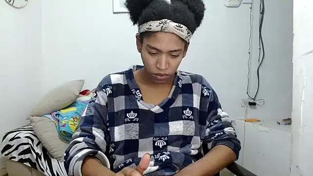 angelamarie1 online show from 9, 2, 2026