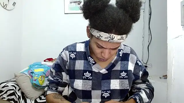 angelamarie1 online show from 9, 2, 2026