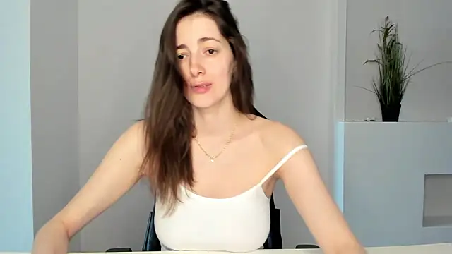 Snapshot of Sabrina_Mur chatting on 13, 2, 2025 Sabrina Mur online show from 13, 2, 2025