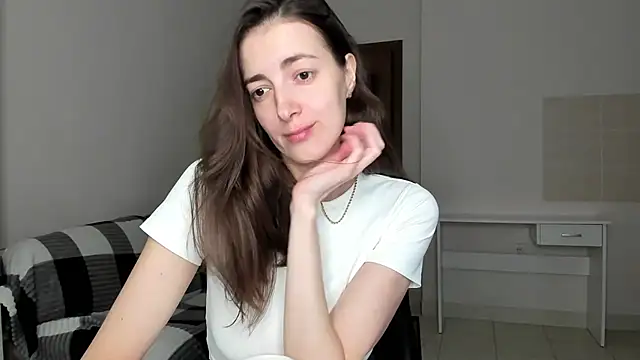 Sabrina Mur online show from 24, 10, 2025