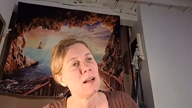 Lola Belgium online show from 25, 5, 2026