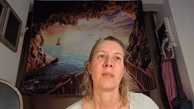 Lola Belgium online show from 31, 5, 2026
