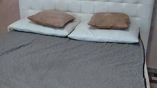 Sierra Halle online show from 11, 2, 2025