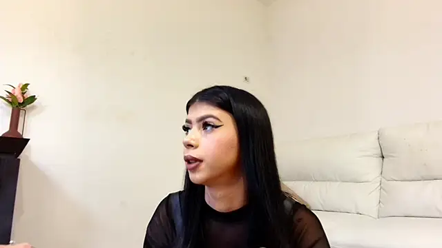 Sierra Halle online show from 14, 10, 2025