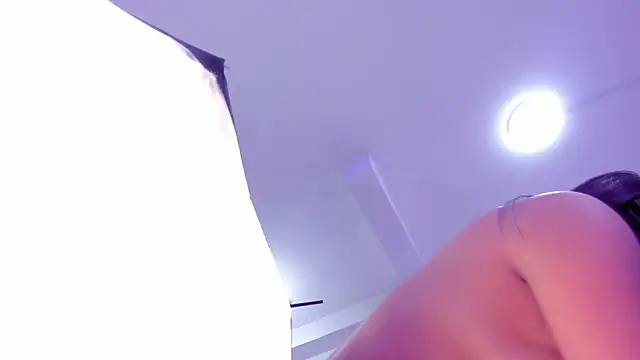 paola rodriguez online show from 22, 2, 2025