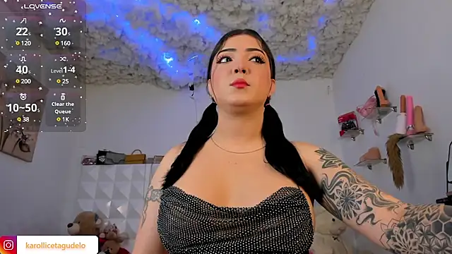 Snapshot of Karol_Green_Motorcycle chatting on 21, 12, 2024 Karol Green Motorcycle online show from 21, 12, 2024