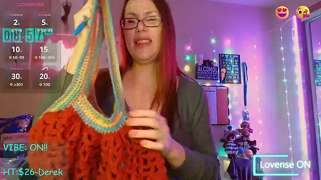 EmmaIsHere online show from 13, 11, 2025