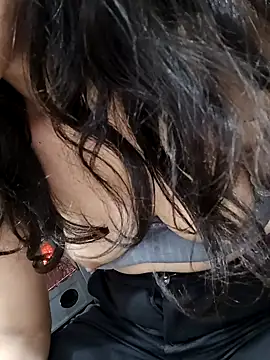 CuteSarikaLIVE online show from 4, 2, 2025