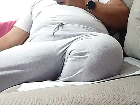 trucker8282 online show from 5, 1, 2025