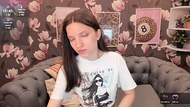 Snapshot of MelaniGrand chatting on 22, 5, 2026 MelaniGrand online show from 22, 5, 2026