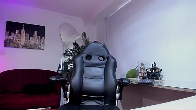 Meghan320 online show from 20, 4, 2026