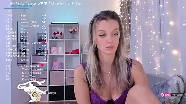 Snapshot of Karamelsw_ chatting on 19, 1, 2025 Karamelsw online show from 19, 1, 2025