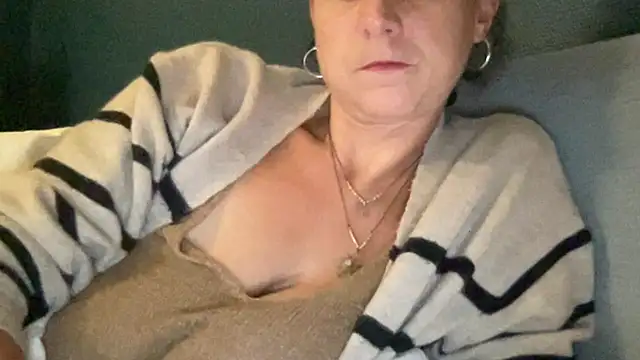 Snapshot of Sexy-Mel chatting on 20, 2, 2026 Sexy-Mel online show from 20, 2, 2026