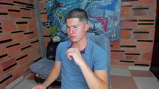 Snapshot of patrik_027 chatting on 28, 1, 2025 patrik 027 online show from 28, 1, 2025