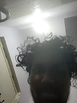 Snapshot of Mallupaiyanaachu chatting on 11, 4, 2026 Mallupaiyanaachu online show from 11, 4, 2026