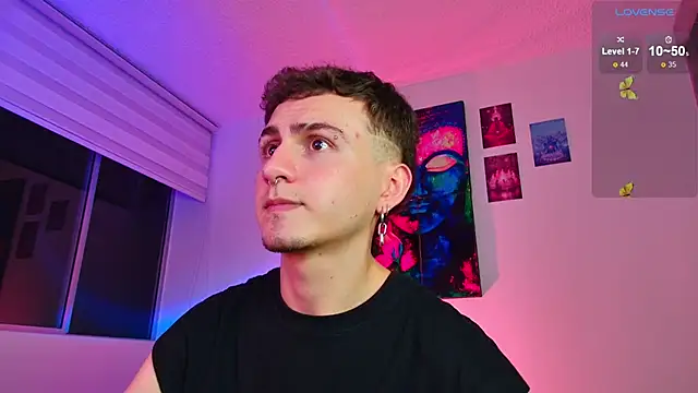 Snapshot of dimitri-bilak chatting on 12, 11, 2025 dimitri-bilak online show from 12, 11, 2025